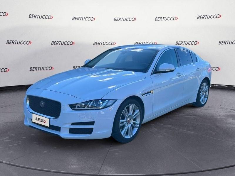 Jaguar XE (X760) 2.0 D Turbo 180CV aut. Prestige
