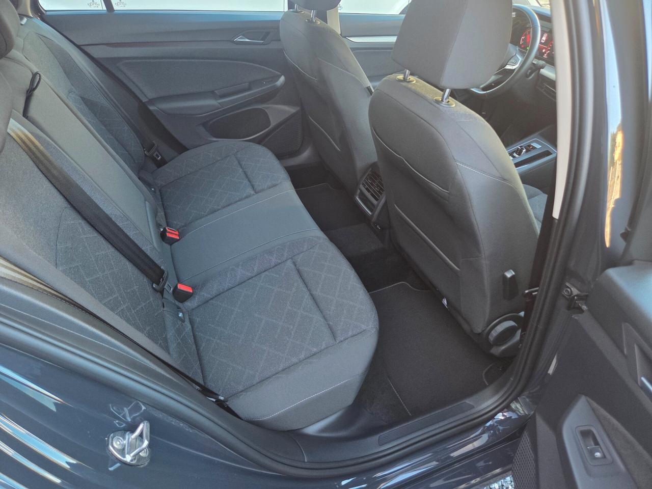 Volkswagen Golf Variant 2.0 TDI SCR DSG Life