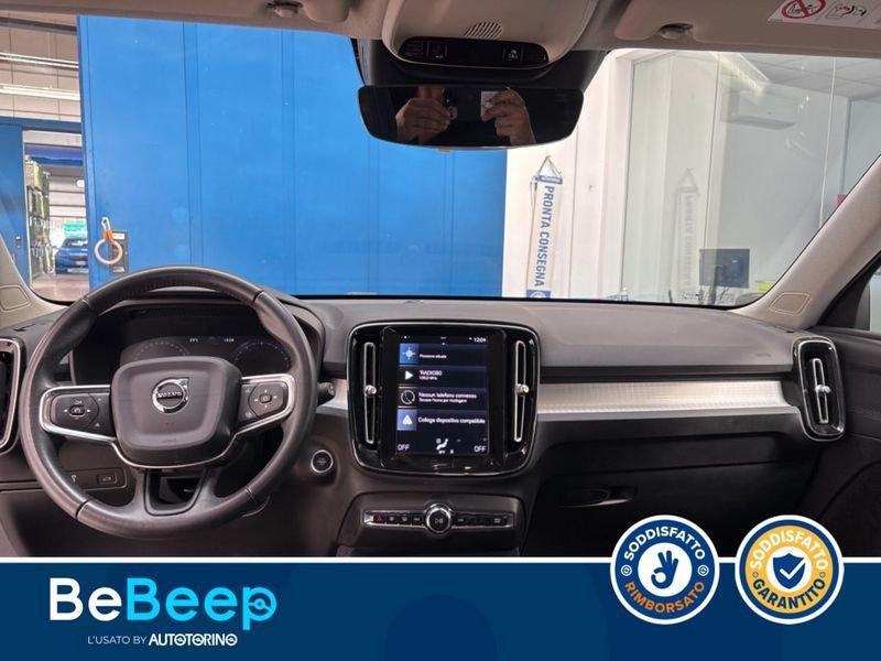 Volvo XC40 1.5 T3 MOMENTUM 163CV AUTO MY21