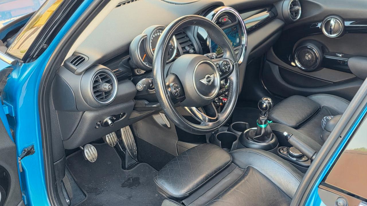Mini 2.0 Cooper SD 5 porte
