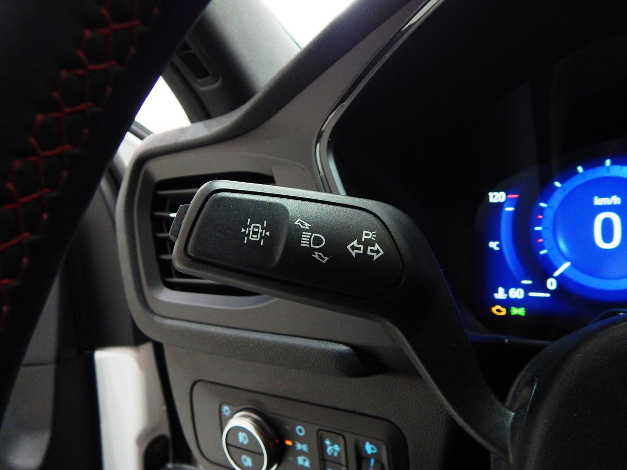 Ford Kuga 1.5 ecoblue ST-Line 2wd 120cv Aut. TETTO-NAVI-LED