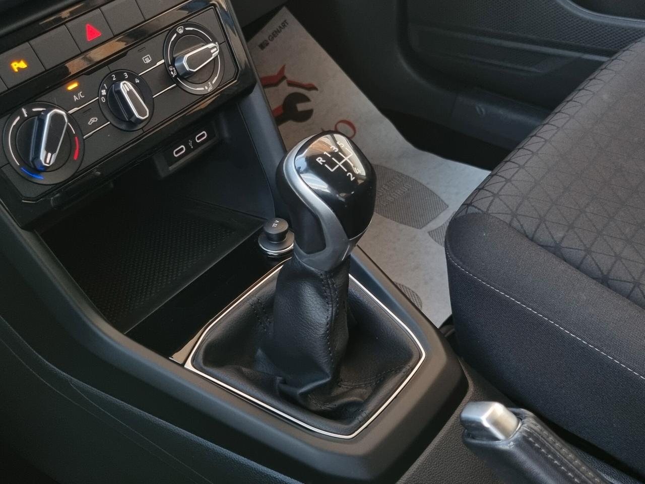 Volkswagen T-Cross 1.0 TSI Sport