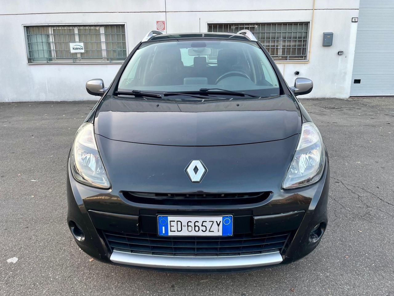 Renault Clio sw 1.2benz 2011 164.000km perfetta