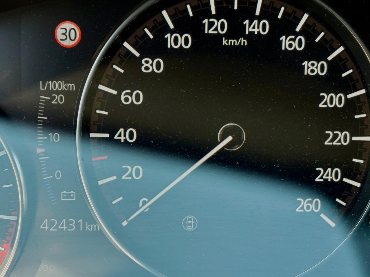 Mazda CX-30 2.0L e-Skyactiv-G M Hybrid 2WD Evolve