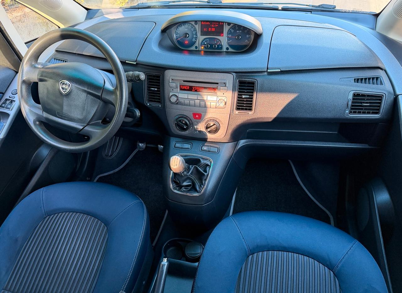 Lancia musa 1.3 MJT 90 CV Oro plus adatta neopatentati