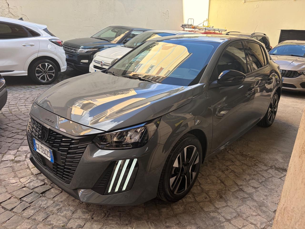 Peugeot 208 Hybrid 110 e-DCS6 Allure