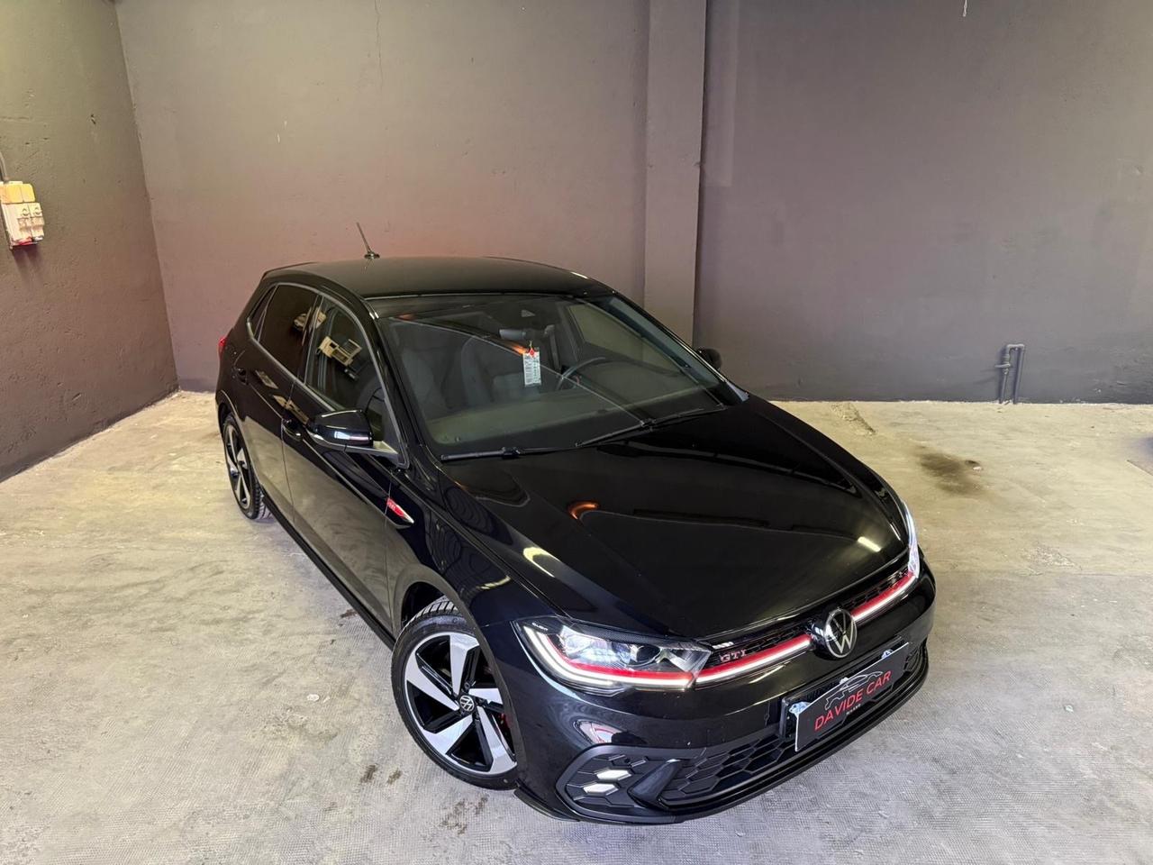 Volkswagen Polo 2.0 TSI DSG GTI PERMUTABILE
