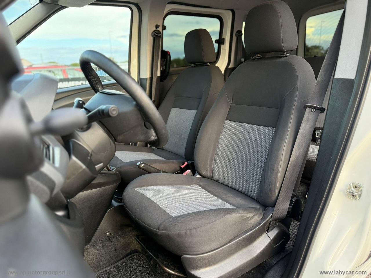 FIAT Doblò 1.4 16V Emotion
