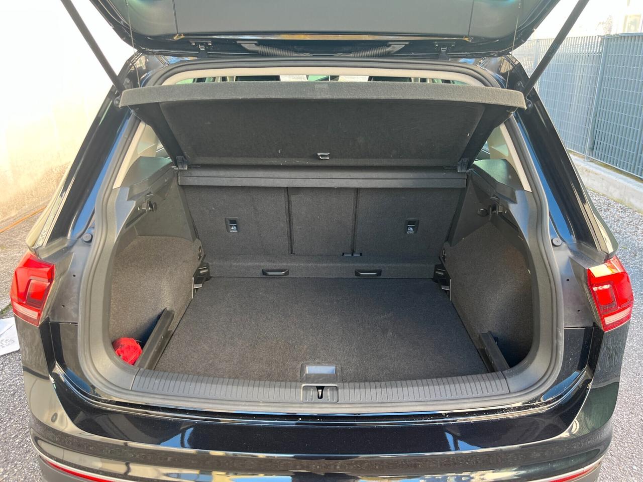 Volkswagen Tiguan 2.0 TDI 150 CV SCR DSG NAVI