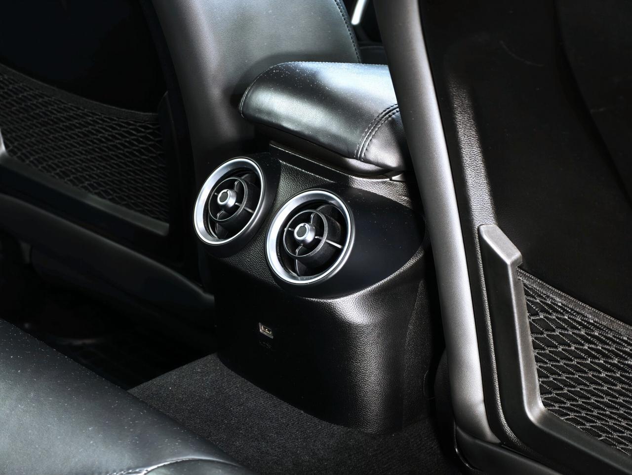 Alfa Romeo Giulia 2.2 Super 180CV Auto 2017