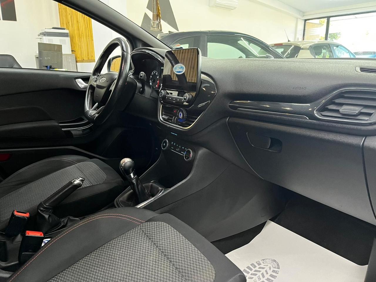 Ford Fiesta 1.1 85 CV 5 porte ST-Line