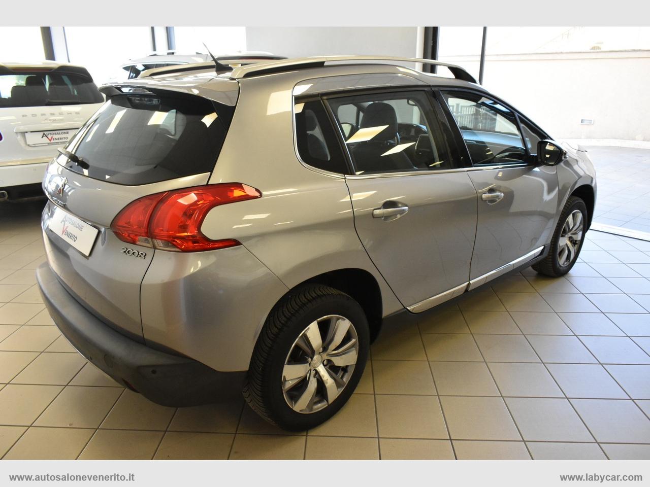 PEUGEOT 2008 1.2 VTi 82 CV Allure