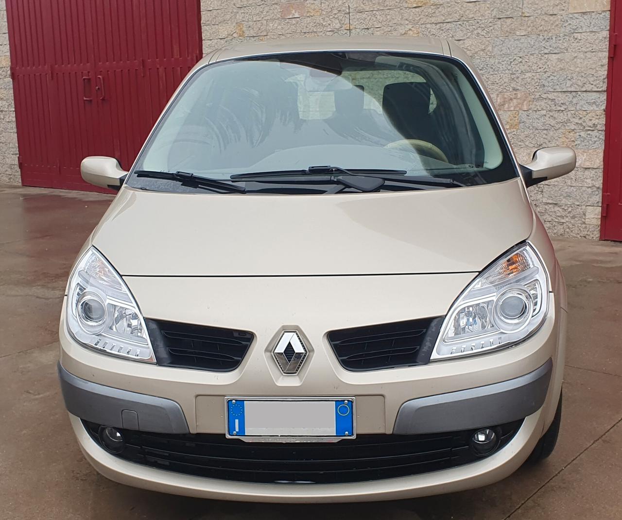 Renault Scenic Scénic 1.9 dCi/130CV Dynamique