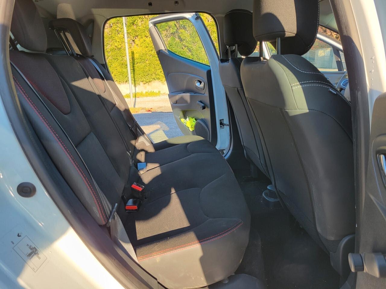 Renault Clio 1.5 dCi 75CV AUTOCARRO NEOPATENTATI