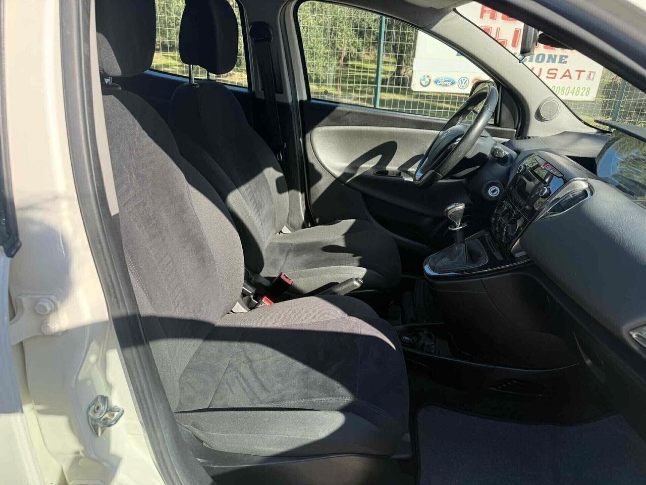 Lancia Ypsilon 1.2 GPL Ecochic Gold 94000KM 2013