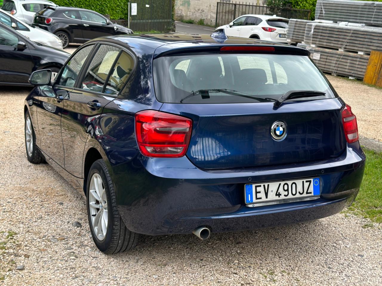 Bmw 116d 5p. URBAN GARANZ UNICOPR KMCERT EU5B