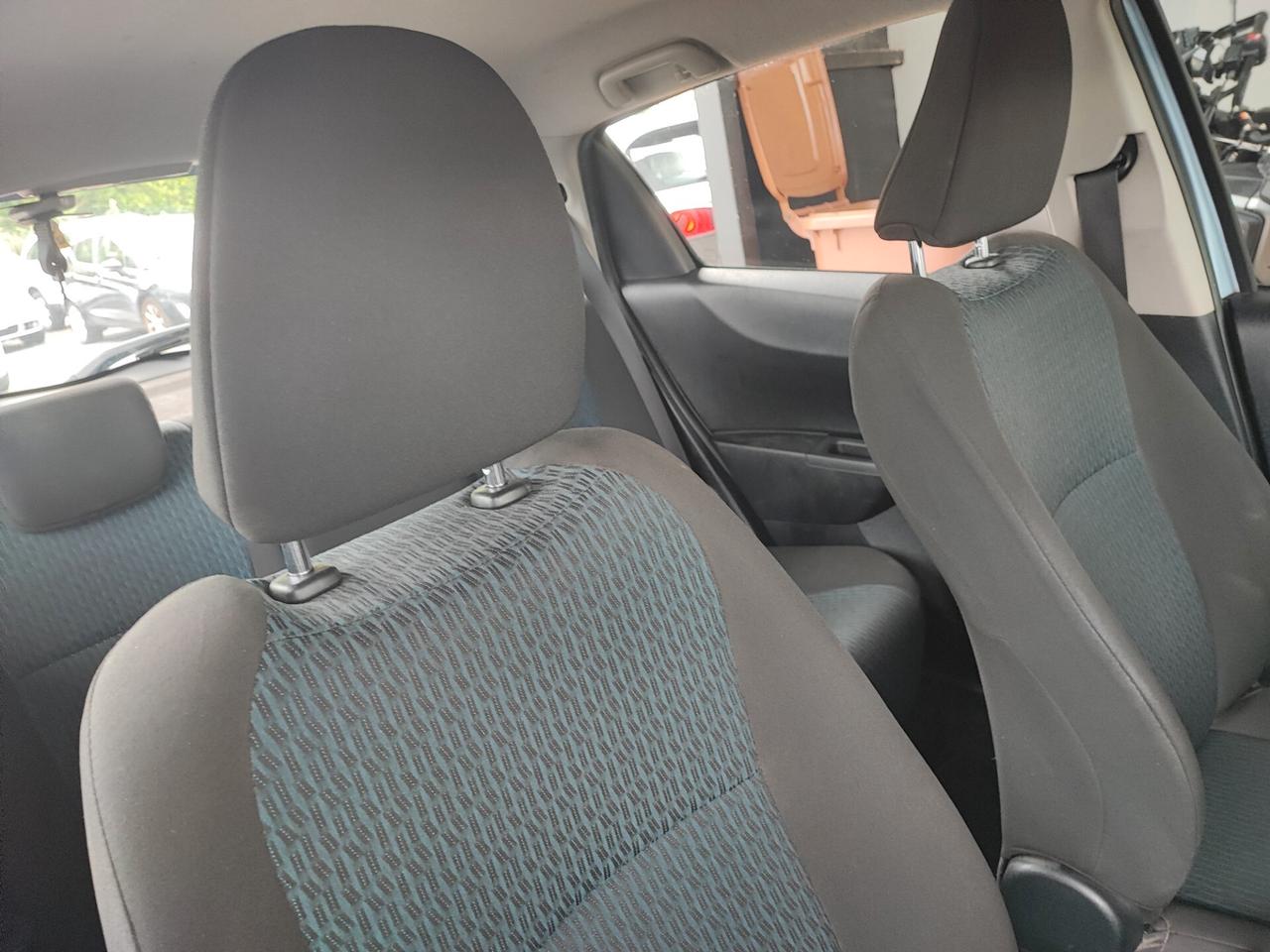 Toyota Yaris 1.4 D-4D 5 porte Lounge