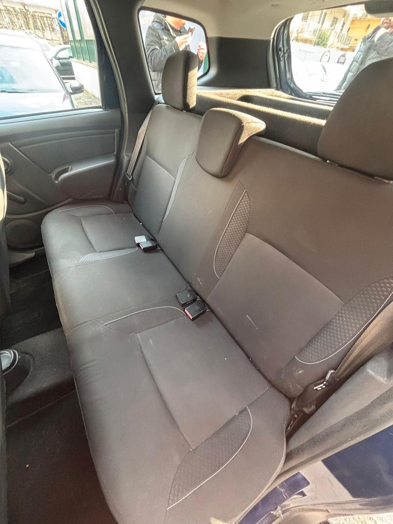 Dacia Duster 1.6 115 SES 4X2 GPL SERIE BLACK SHADOW