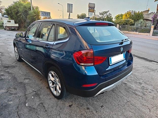 BMW X1 sDrive16d X Line - 12/2013