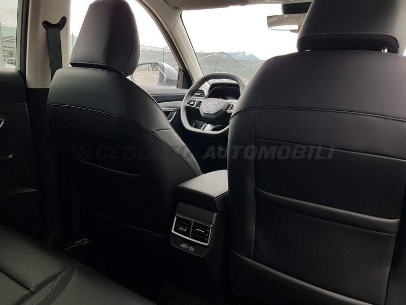 MG ZS ZS HEV LUXURY Silver