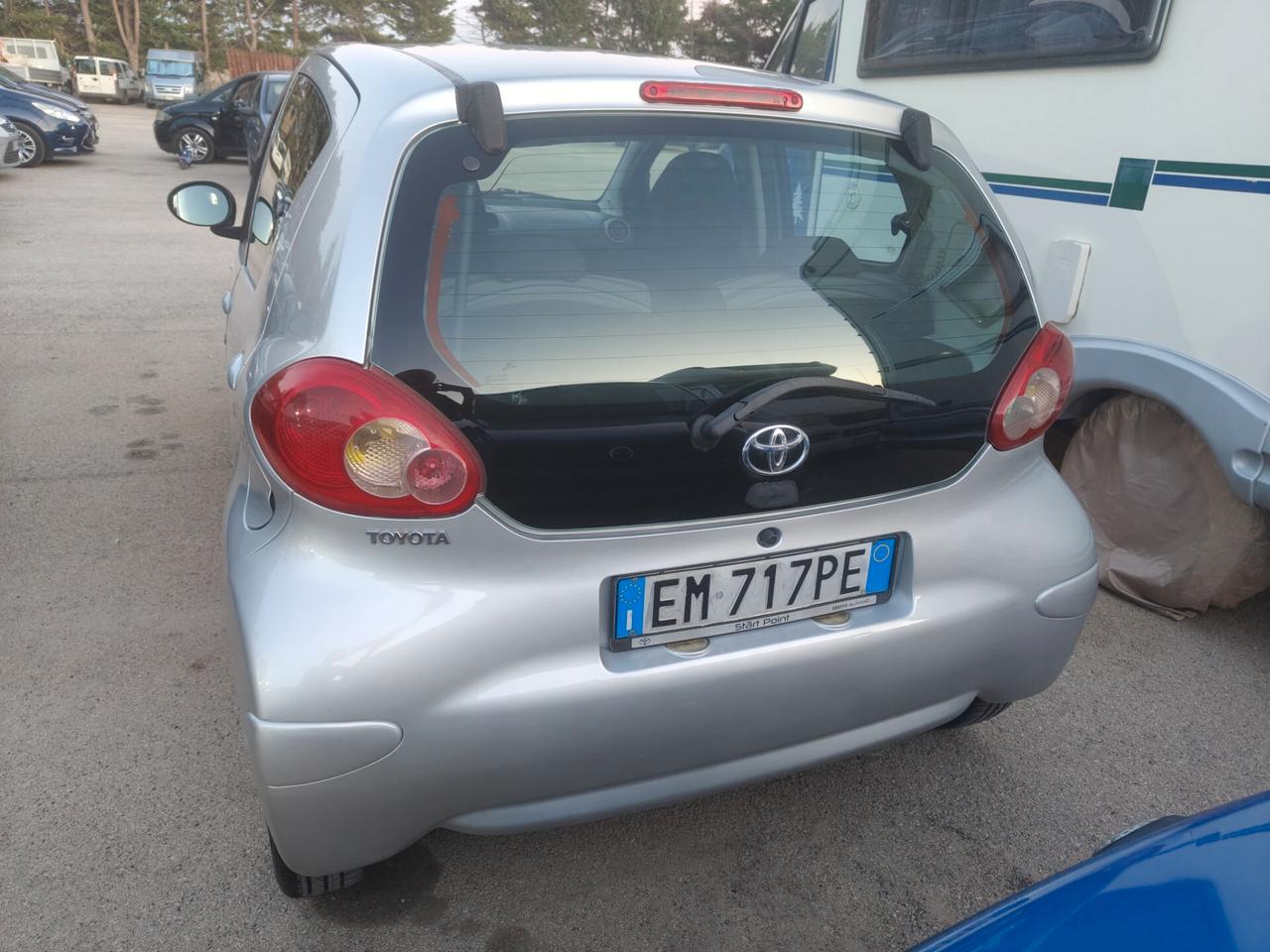 Toyota Aygo 1.0 MMT 5 porte Sol