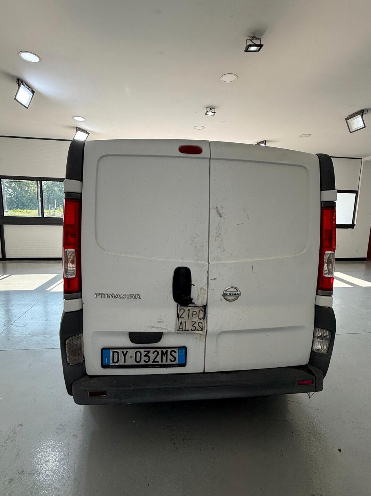 Nissan Primastar 29 2.0 dCi 130CV PC-TN Furgone N-Connecta