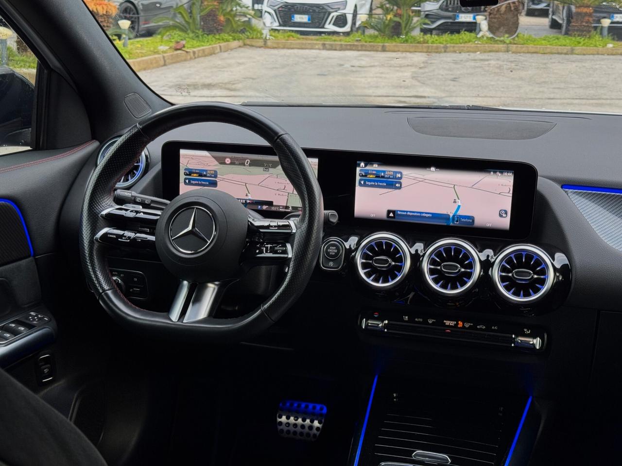 Mercedes-Benz GLA 200 d AMG Premium TETTO MULTIBEAM