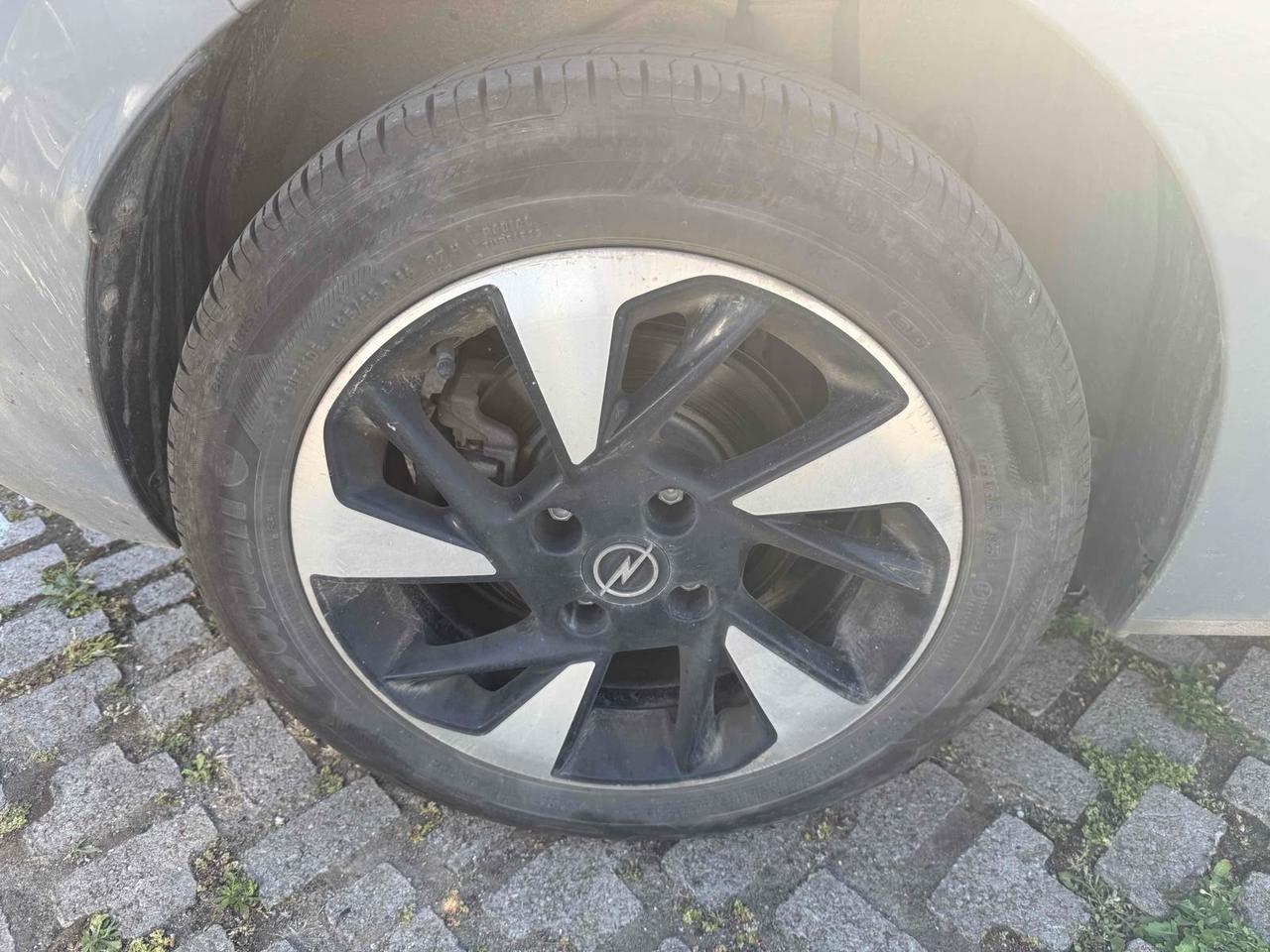 Opel Corsa-e 156 CV 5 porte GS