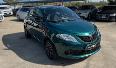 Lancia Ypsilon 1.0 FireFly 5 porte S&S Hybrid Ecochic Gold