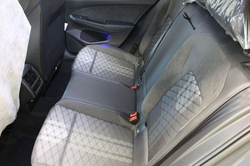 Volkswagen Golf Golf 2.0 TDI 150 CV DSG SCR R-Line Plus