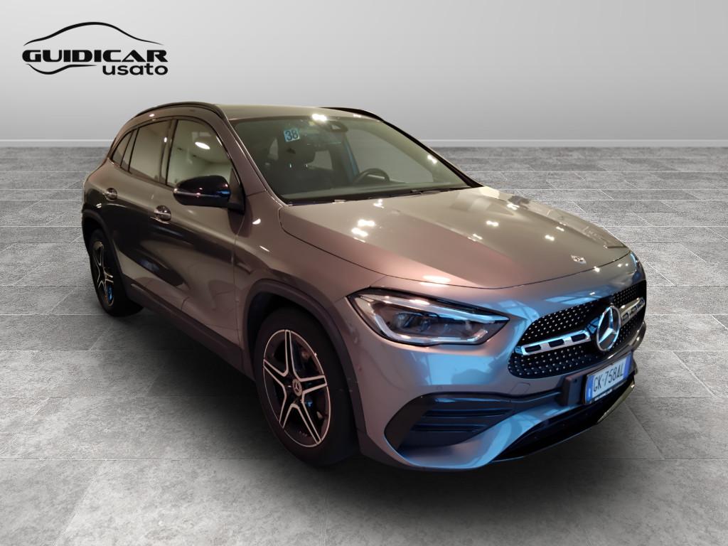 Mercedes-Benz GLA-H247 2020 - GLA 200 d Premium auto