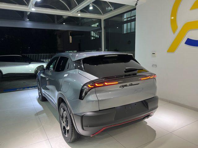 ALFA ROMEO Junior 1.2 145 CV Hybrid eDCT6 Speciale da?319,00 mensili