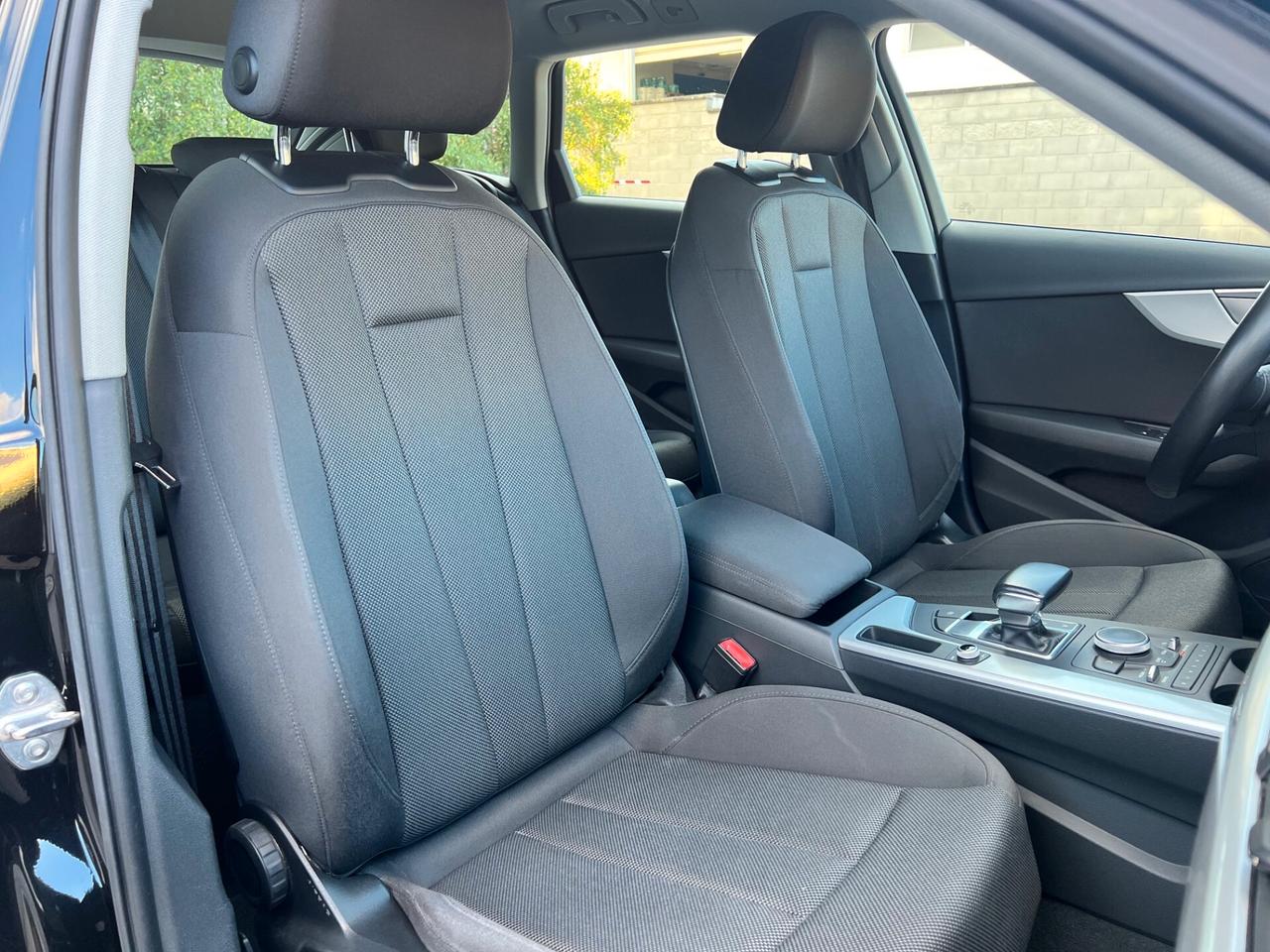 Audi A4 Avant 35 2.0 tdi 150cv Business s-tronic NAVI/LED