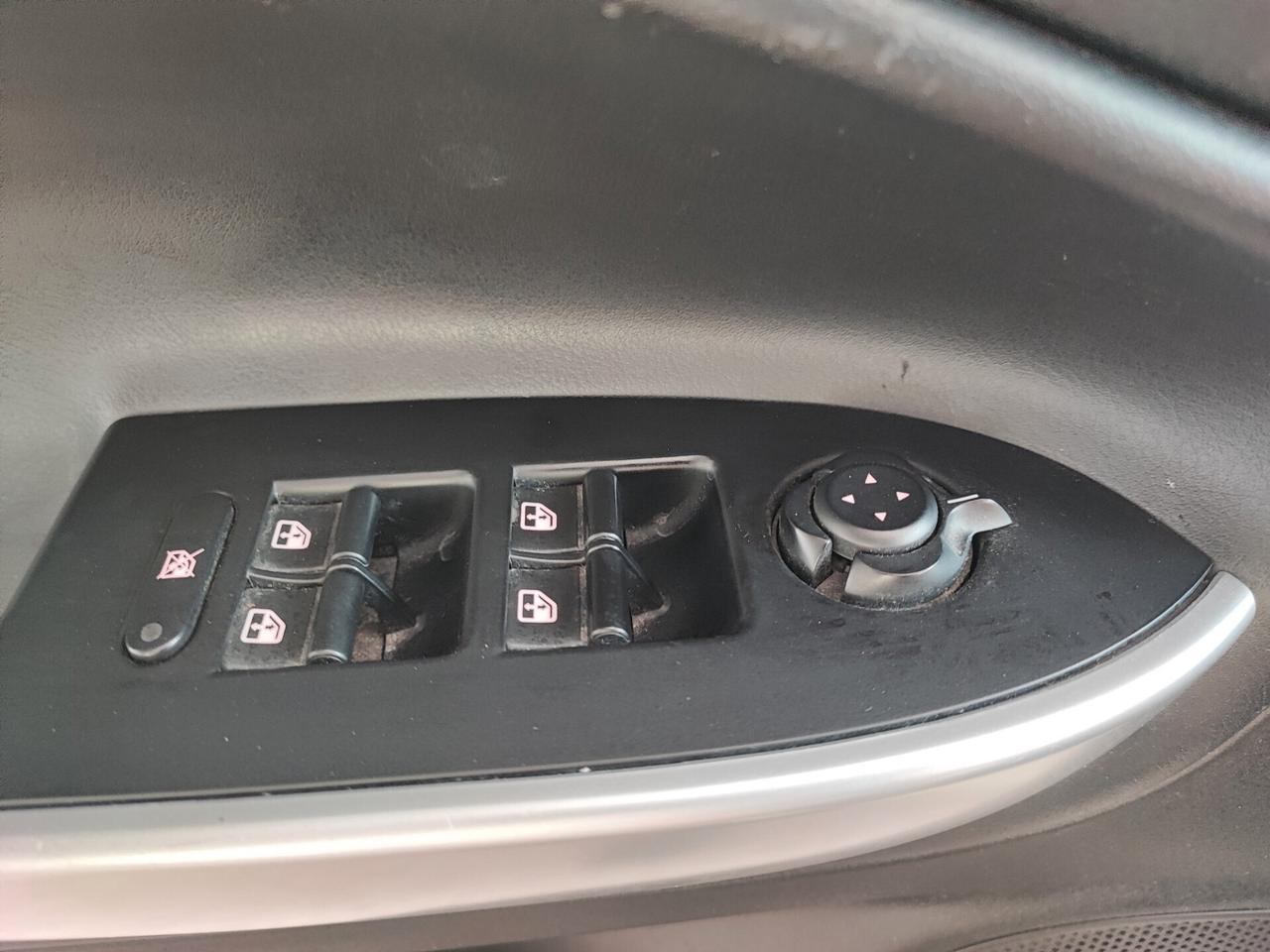 Alfa Romeo Giulietta 1.6 JTDm-2 105 CV Distinctive