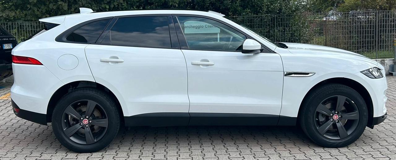 Jaguar F-Pace 2.0 D 180 CV AWD aut. Prestige