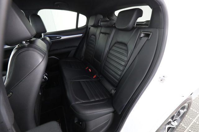 ALFA ROMEO Stelvio Stelvio 2.2 Turbodiesel 210 CV AT8 Q4 Veloce