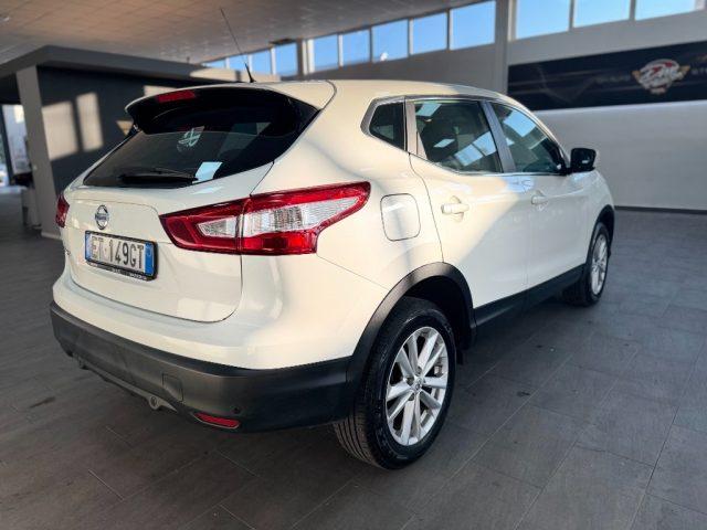 NISSAN Qashqai 1.2 DIG-T Acenta
