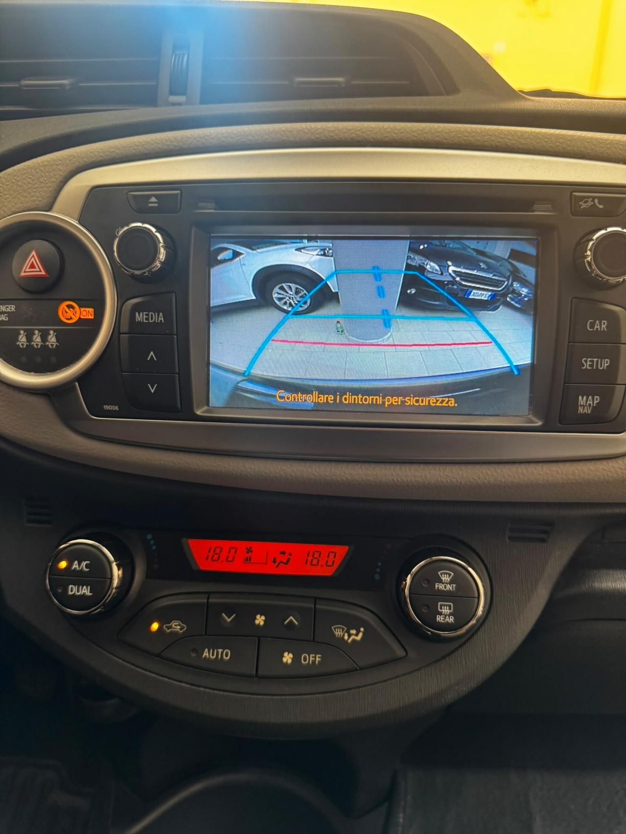 Toyota Yaris 1.0 5 porte Lounge