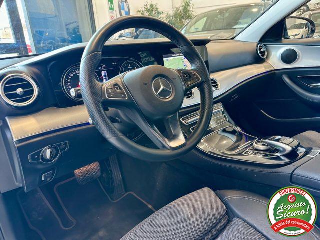 MERCEDES-BENZ E 220 d S.W. Auto Sport *TETTO*CAMERE 360*