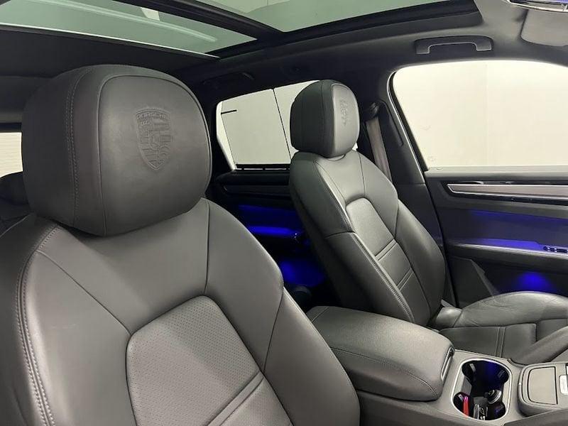 Porsche Cayenne Cayenne 3.0 V6 E-Hybrid