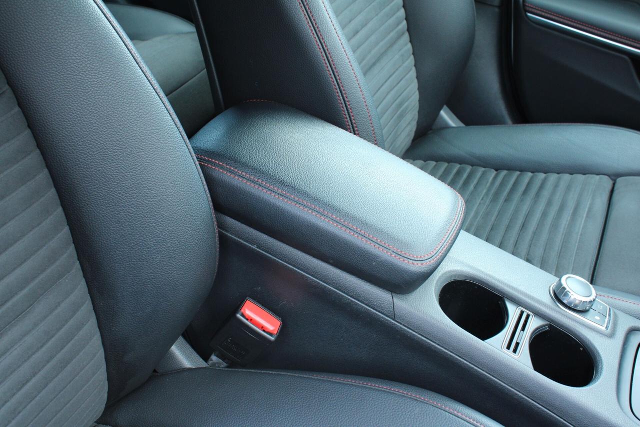 Mercedes-benz GLA 220 d Automatic 4Matic Premium