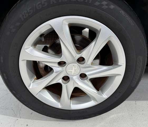 Peugeot 208 Neopatentati Navigatore Manuale