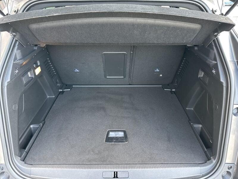 Peugeot 3008 1.5 BlueHDi 130 Cv EAT8 Allure Pack - Camera, Navi, CarPlay ecc