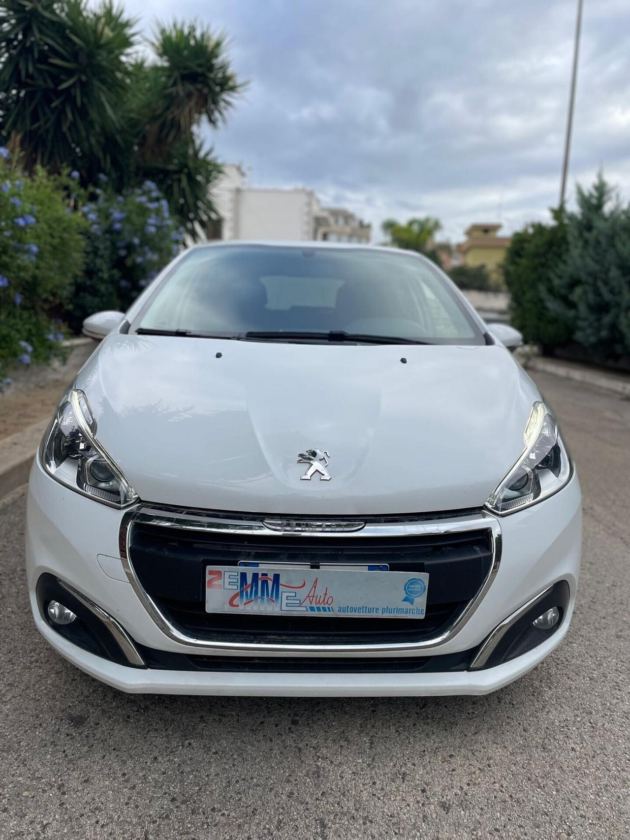 Peugeot 208 BlueHDi 75 5 porte Allure