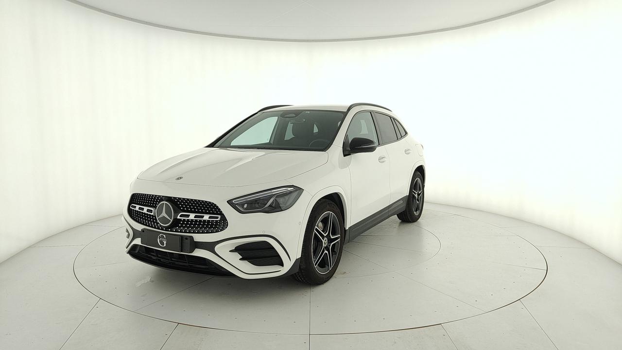 Mercedes-Benz GLA-H247 2023 - GLA 200 d AMG Line Premium 4matic auto