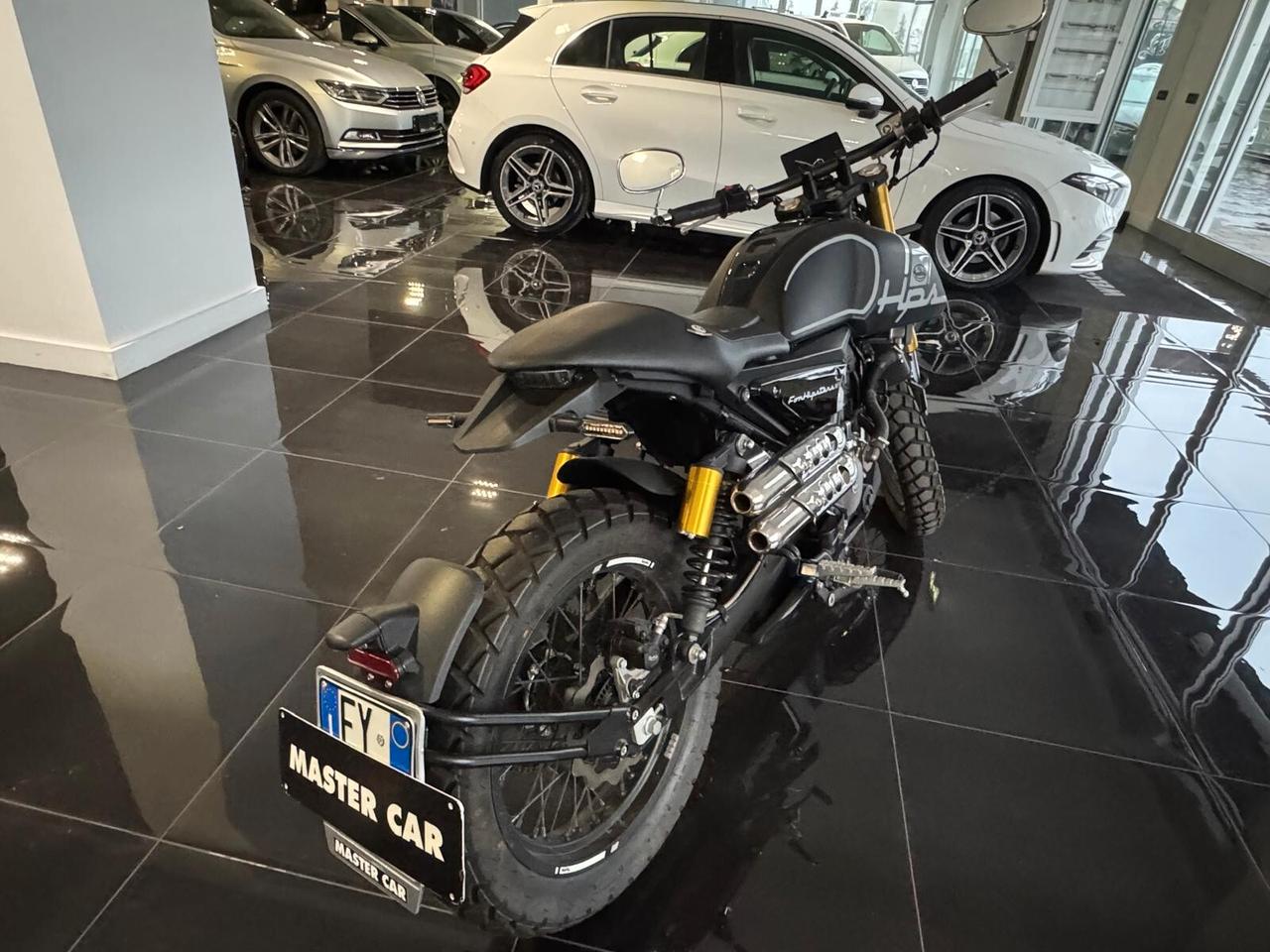 La F.B. Mondial HPS 125