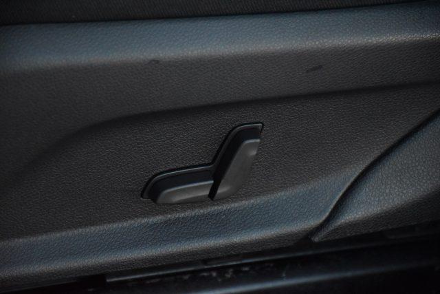 MERCEDES-BENZ GLC 200 d 4Matic Business *Navigatore, Sedili riscaldati*