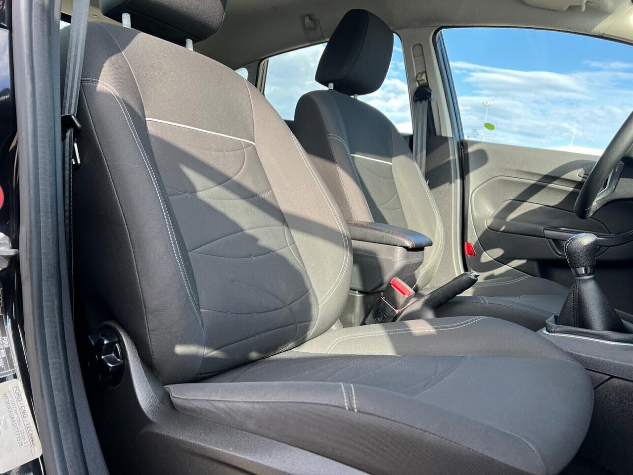 Ford Fiesta 1.4 5p. Bz.- GPL Titanium - 2013
