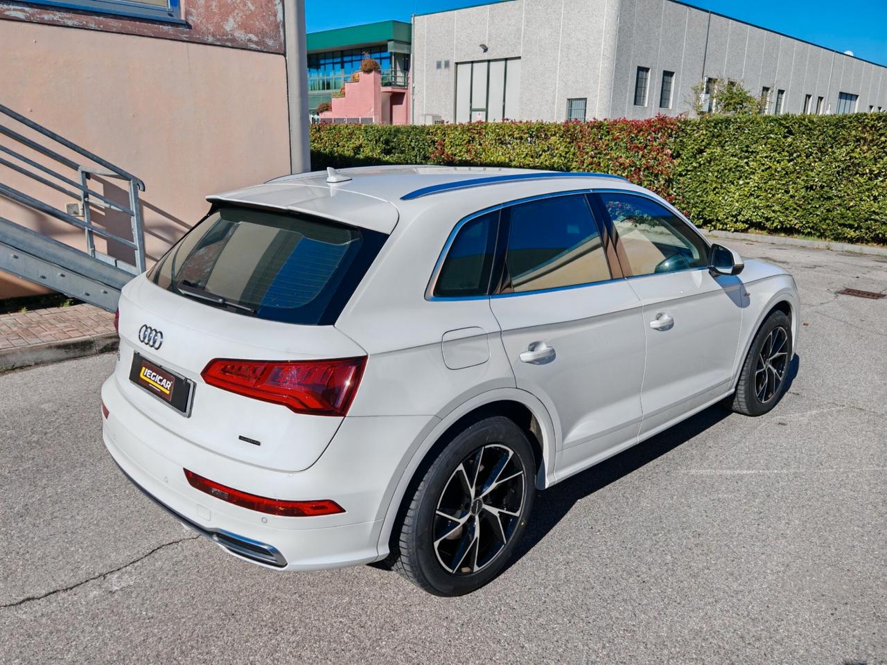 Audi Q5 190CV S LINE TOTALE UNIPROPRIETARIO KM VERI