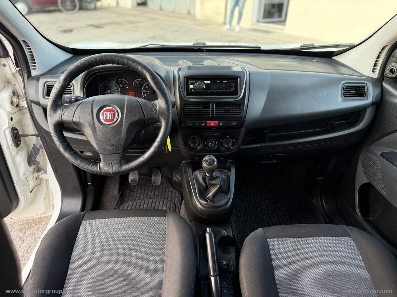 FIAT Doblò 1.4 16V Emotion